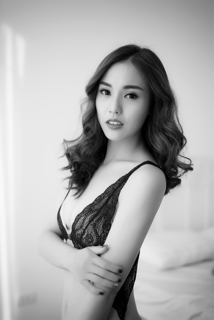 年輕漂亮善良的秘書2