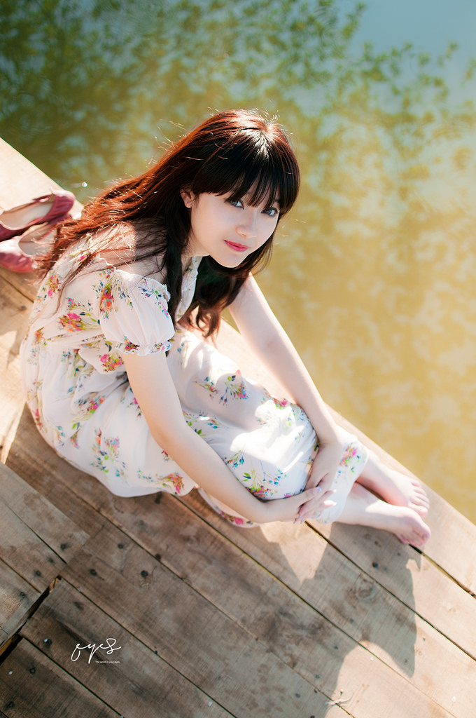 金牌客服董董恩